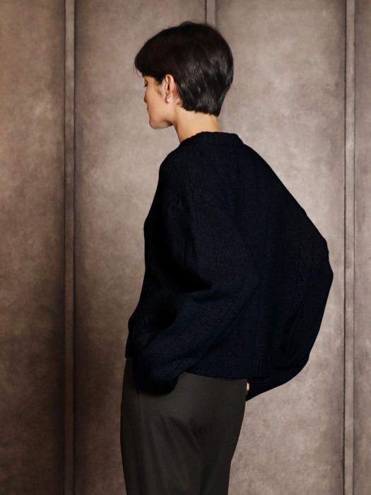 Cashmere round cable sweater_Navy