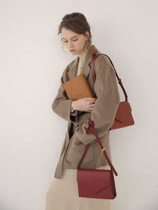 Key Hole Bag_Camel