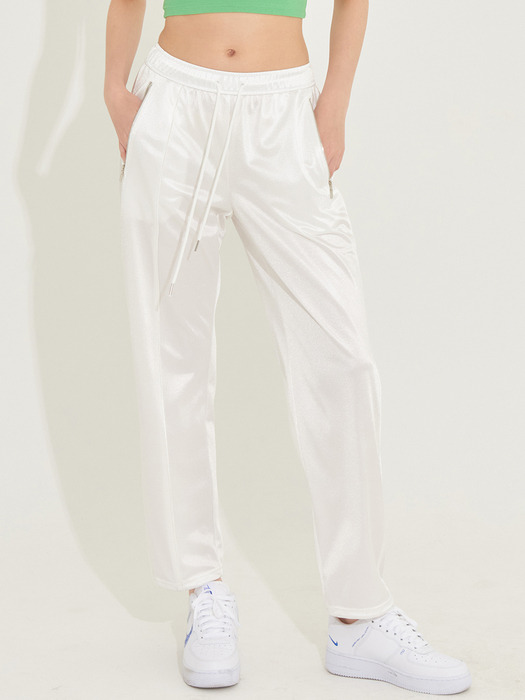 Badass Silky Jogger [White]