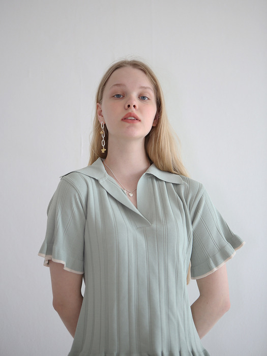 V-neck  collar frill knit_mint