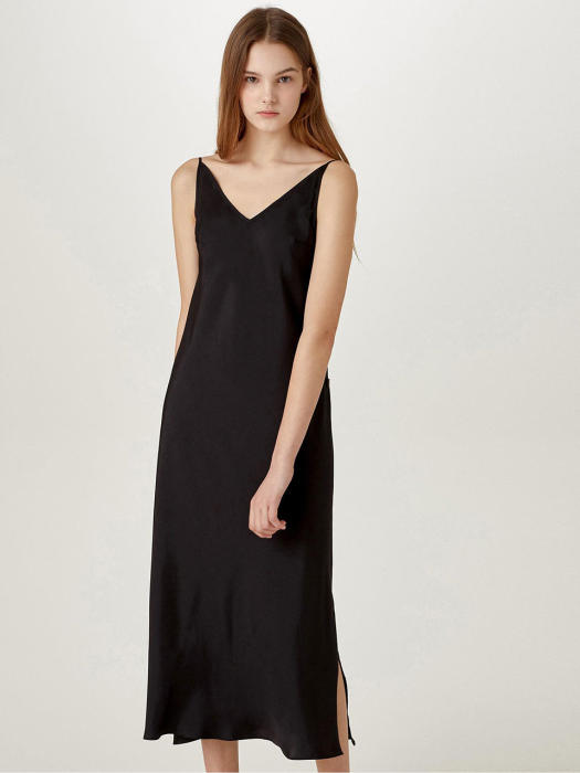 Satin Slip Dress [BLACK] JYDR1B920BK