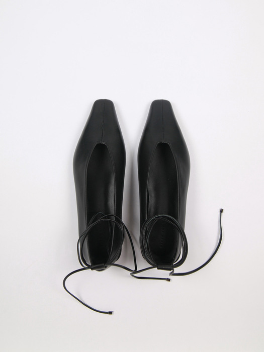 Miel Flat Leather Black