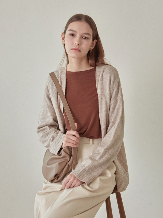 PREMIUM SOFT V-NECK CARDIGAN_OATMEAL