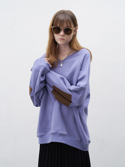 21 Fall_Purple V-Neck Sweatshirt 