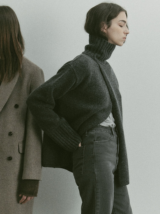 [EXCLUSIVE] open turtleneck (charcoal)