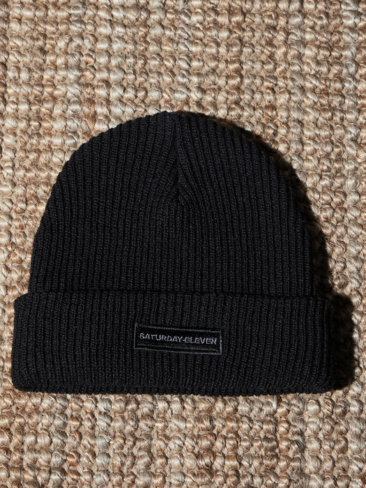 EMB LOGO BASIC LONG BEANIE