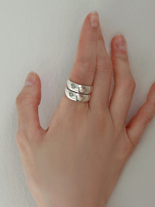 The bold silver ring