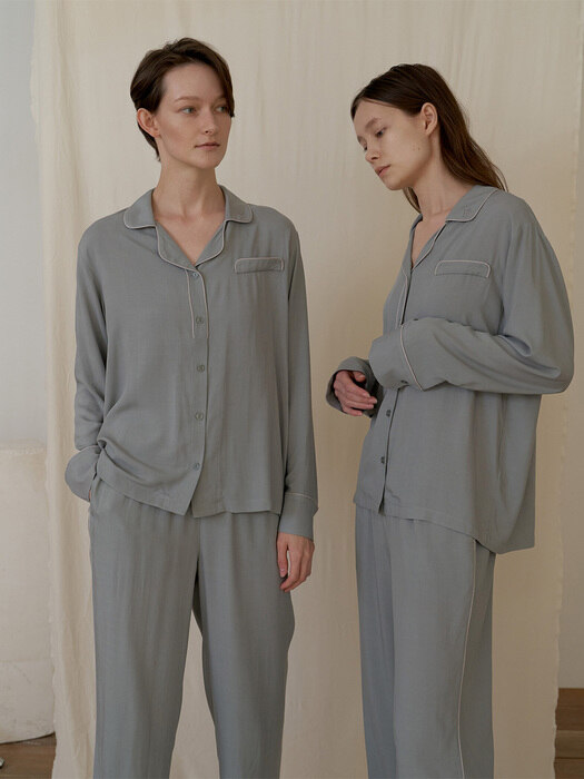 100% MODAL SILKY PAJAMA SETㅣSAGE GREEN