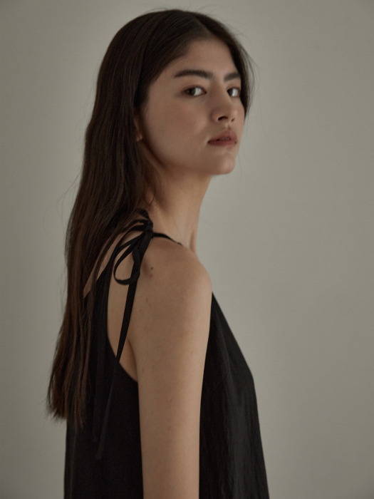 Cygne Sleeveless Dress_Black