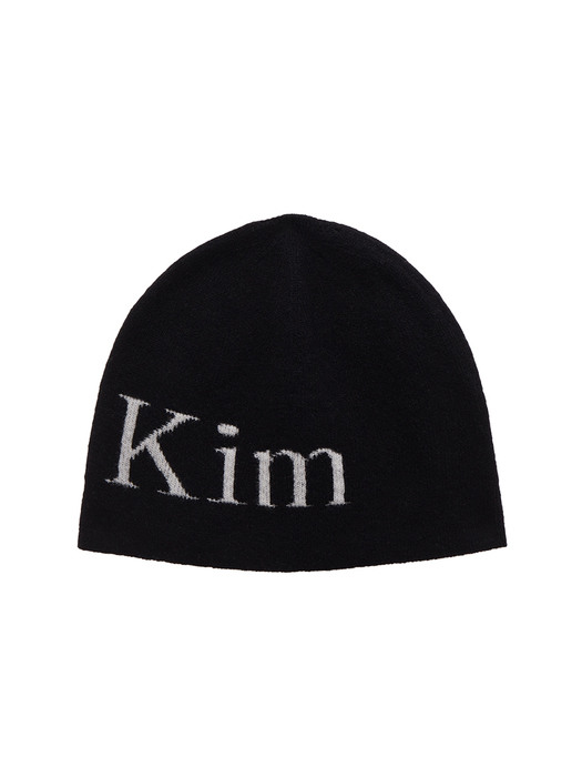 LOGO JACQUARD SHORT BEANIE IN BLACK