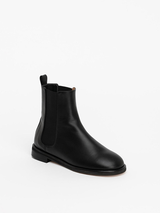 Buonissimo Soft Chelsea Boots in Regular Black