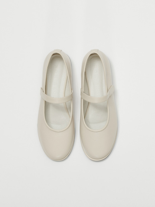 Danghye mary jane shoes Ivory