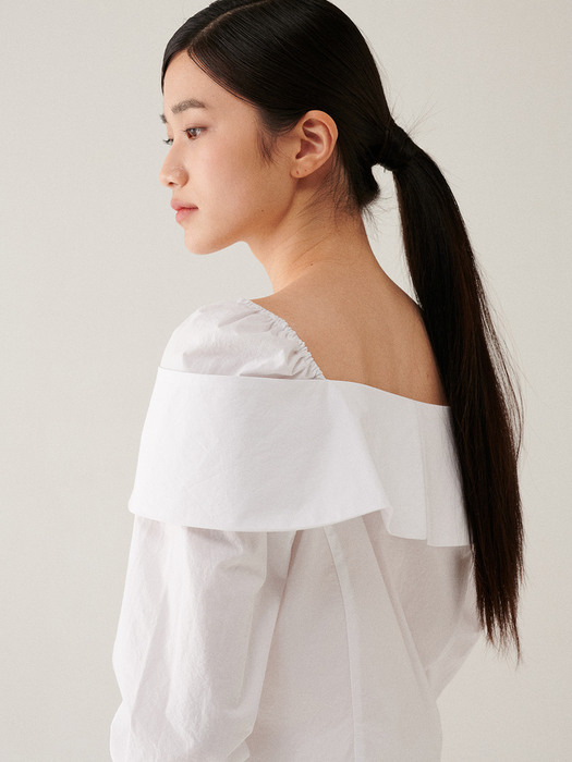 Off-shoulder Shirt_white