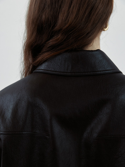 Stitch detail plain leather jacket [BLACK]