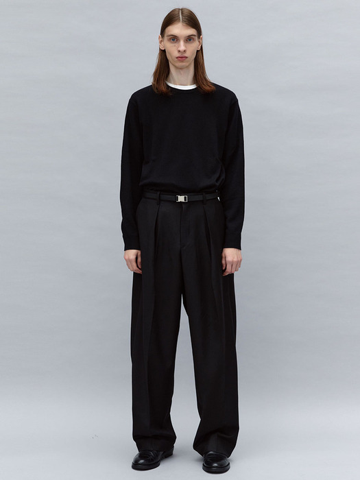 seasonless wide tuck slacks (black)