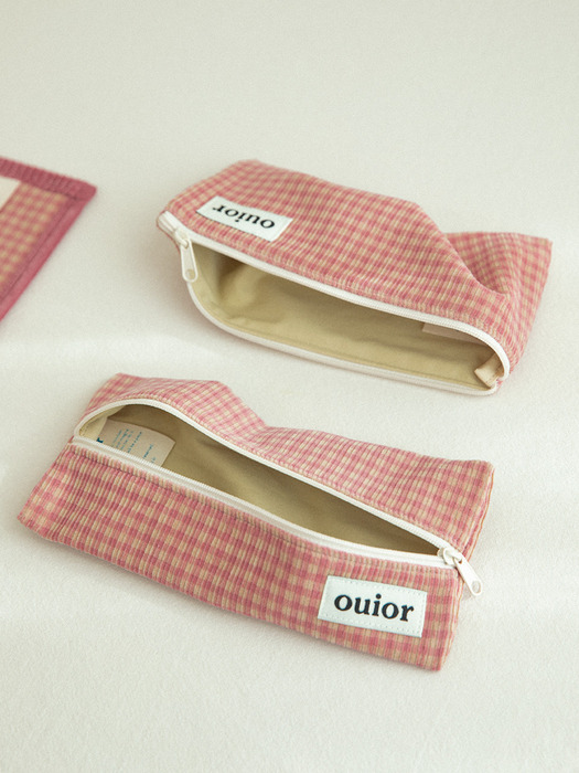 ouior flat pencil case - corduroy rose check(topside zipper)