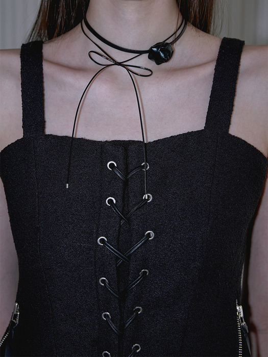 Leather Strap Eyelet Sleeveless [Black]