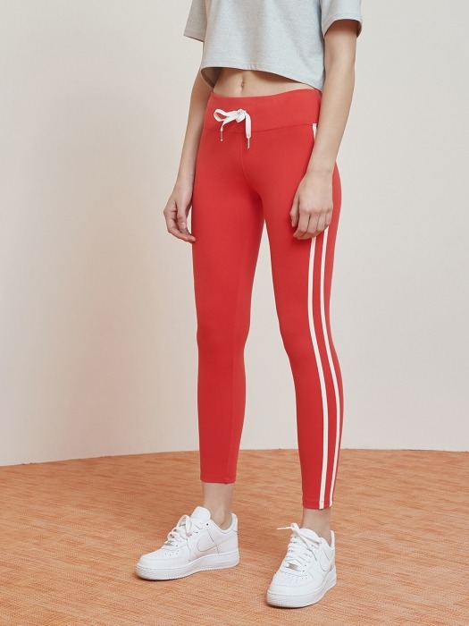 [CROP] LB-825 RED