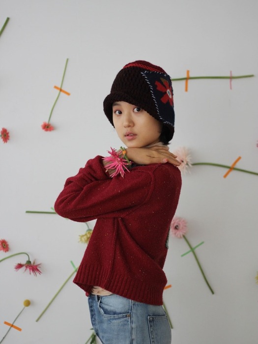 flowering pullover red