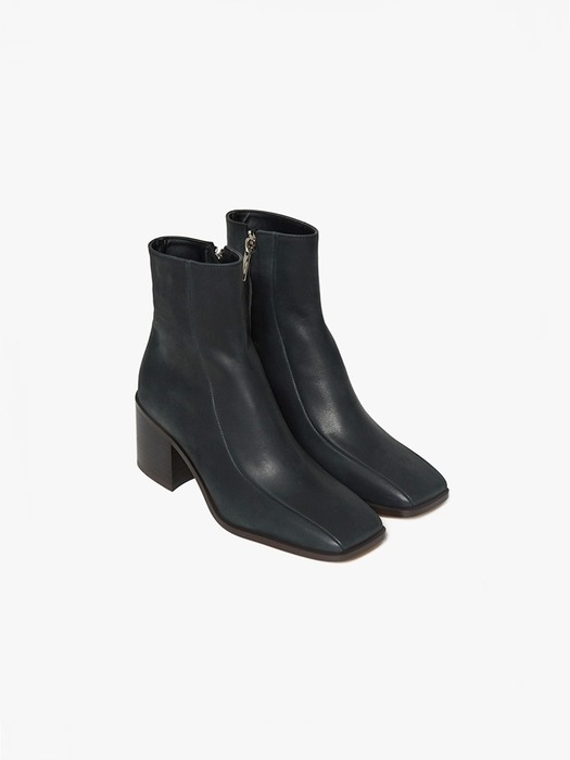 60mm Curved-Blade Ankle Boots (Black)