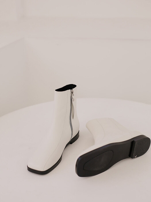 Mima Ankle Boots