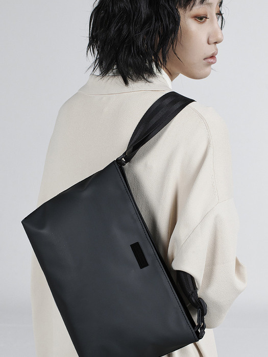 [TARP] Messenger Bag (Black)