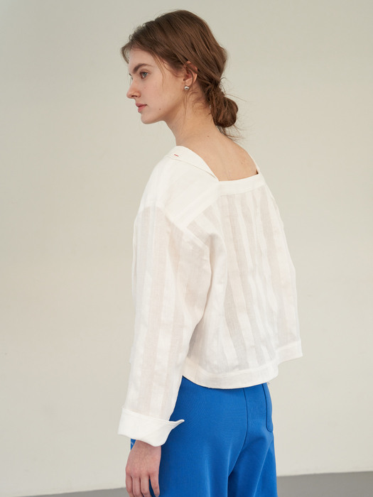 Square neck blouse (White)