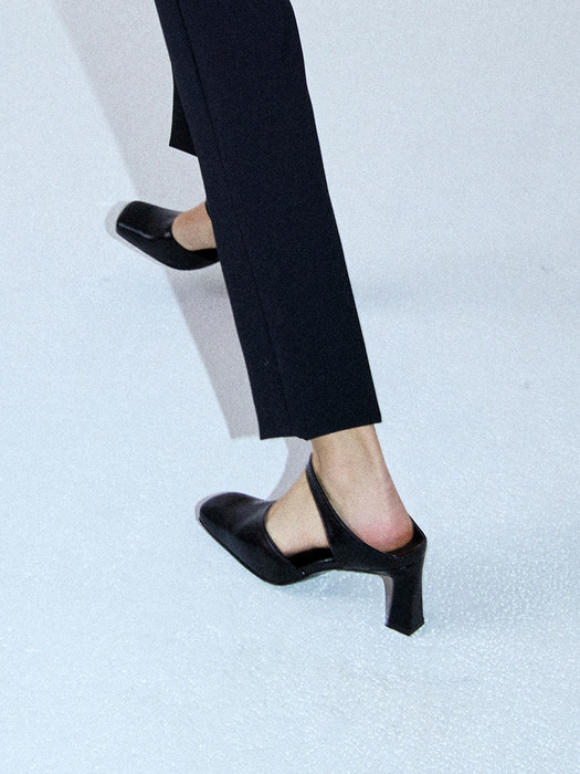 Inez mule / black