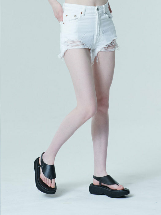 [단독]Lanny flatform sandals (2Colors)