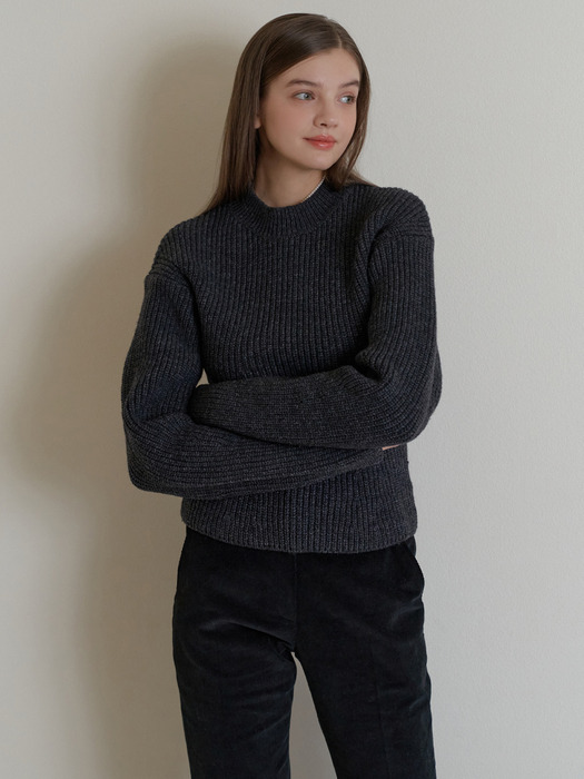 Peony volume knit (charcoal)