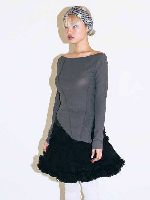 UNBALANCE OFF SHOULDER TOP_CHARCOAL