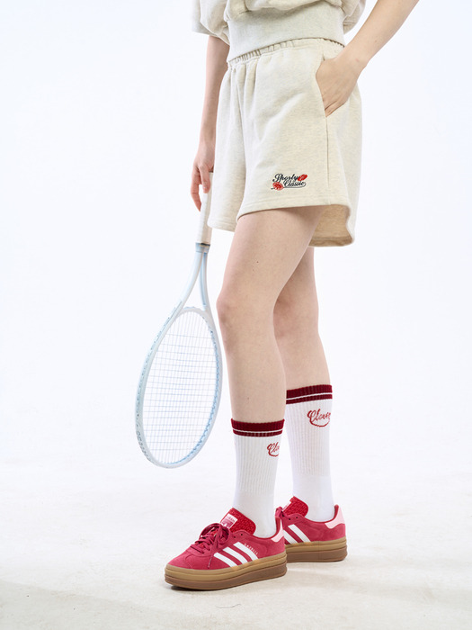 Flower embroidery point sweat shorts_Cream