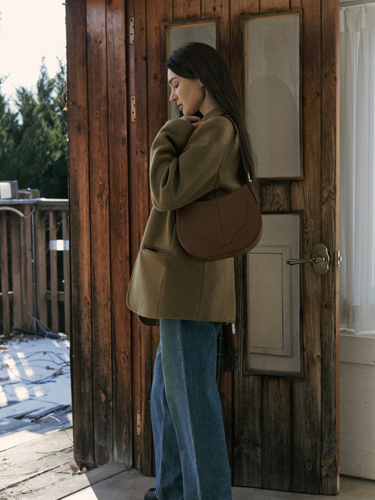 [단독] Carve hobo bag / Brown