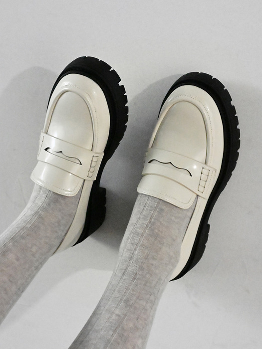 [Ivory_단독뉴컬러 출시]Loafers_Vera_RCA033F_4cm