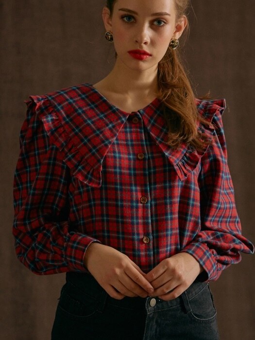 iuw230 big-collar frill blouse (check)