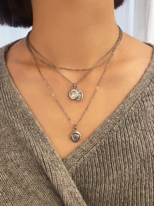 Ugly heart necklace (Silver)