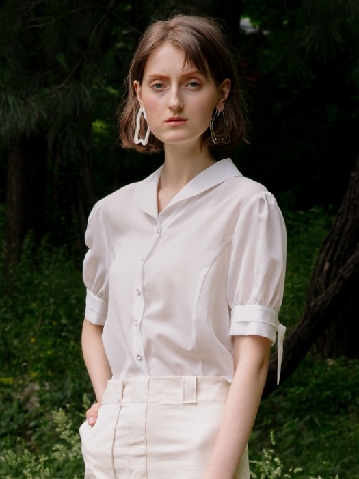 comos`211 shawl collar blouse (white)