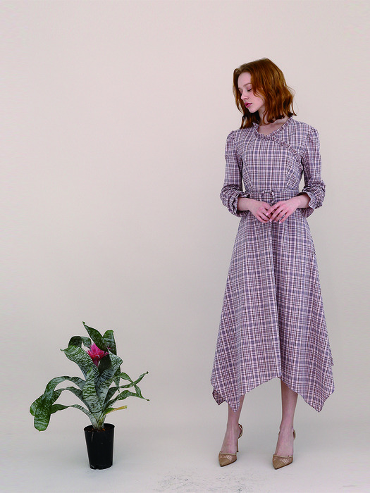 CHECK PATTERN DRESS [체크 패턴 드레스] RM21DR02