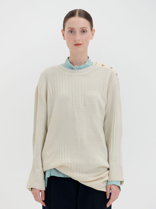 QUITO Textured Long Pullover - Ivory
