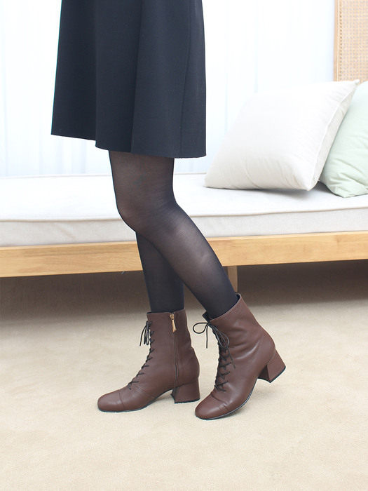Lace-up Boots_Brown