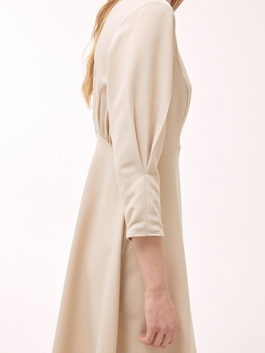 Shirring Split Flare Dress - Beige
