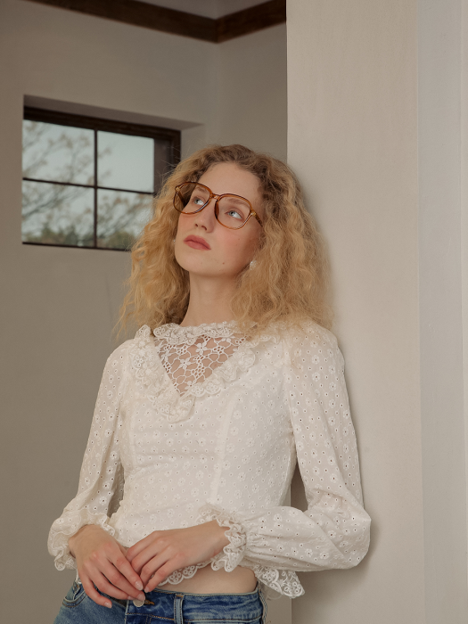 white crochet v-neck blouse