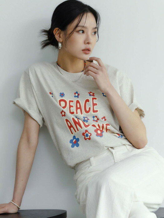 Peace and love short sleeve T-shirt heather ivory