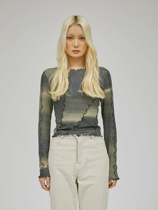 Earthy oil print patch top