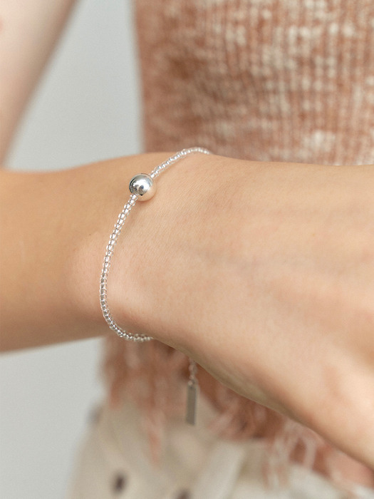 Silver Ball Clear Beads Bracelet