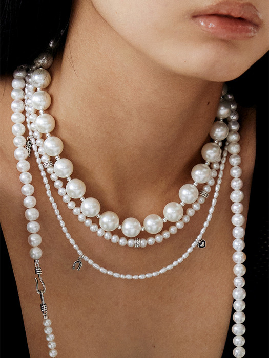 ANTIQUE PEARL NECKLACE