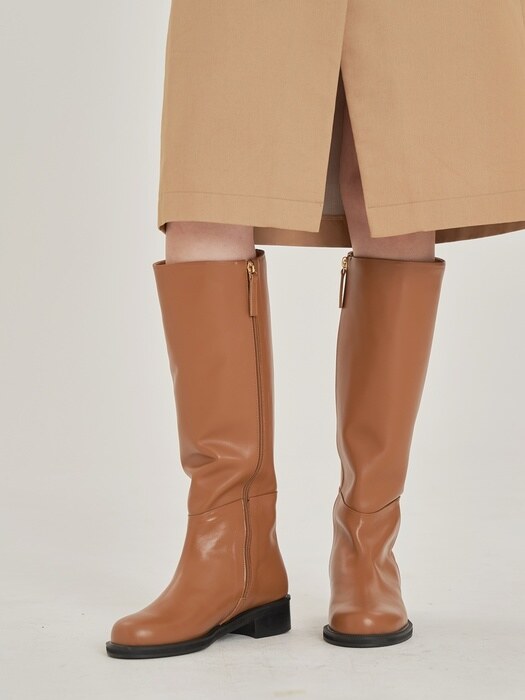 city round riding boots camel