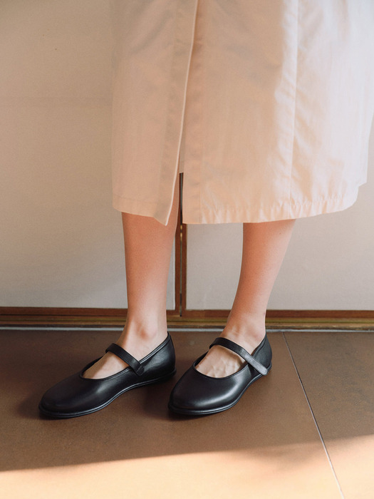 Danghye mary jane shoes Black