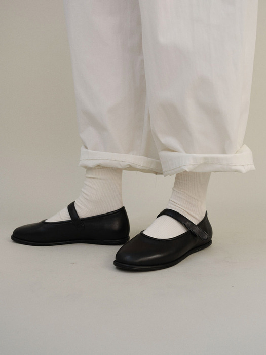 Danghye mary jane shoes Black
