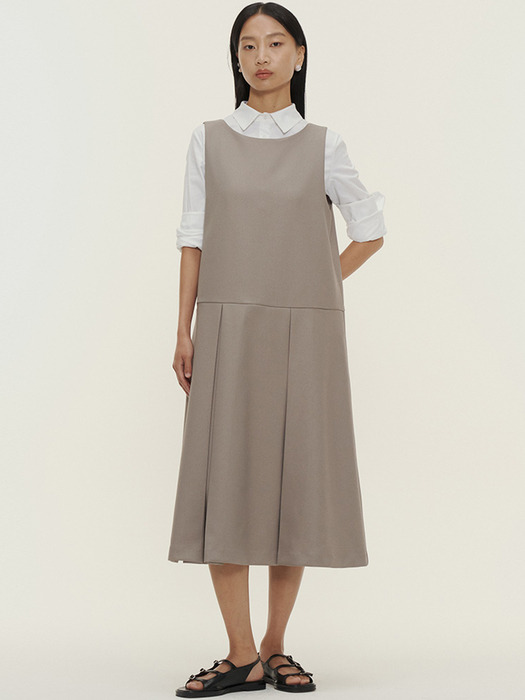 2-way low pleated dress_light khaki